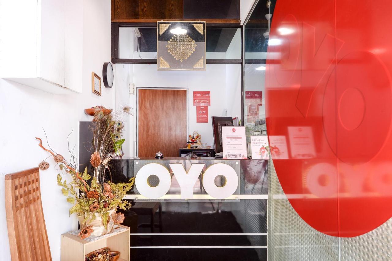Oyo 90429 Hotel Narasindo 쿠알라룸푸르 외부 사진