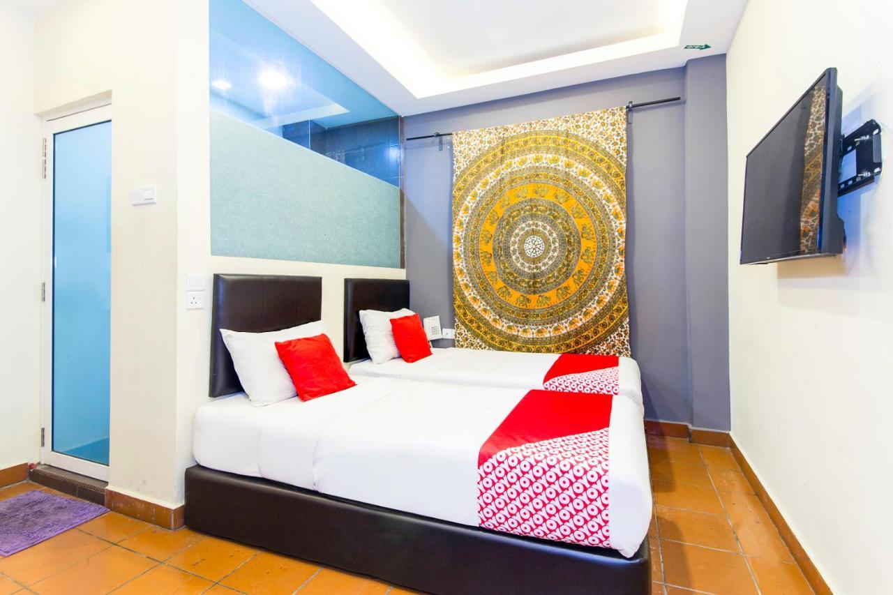 Oyo 90429 Hotel Narasindo 쿠알라룸푸르 외부 사진