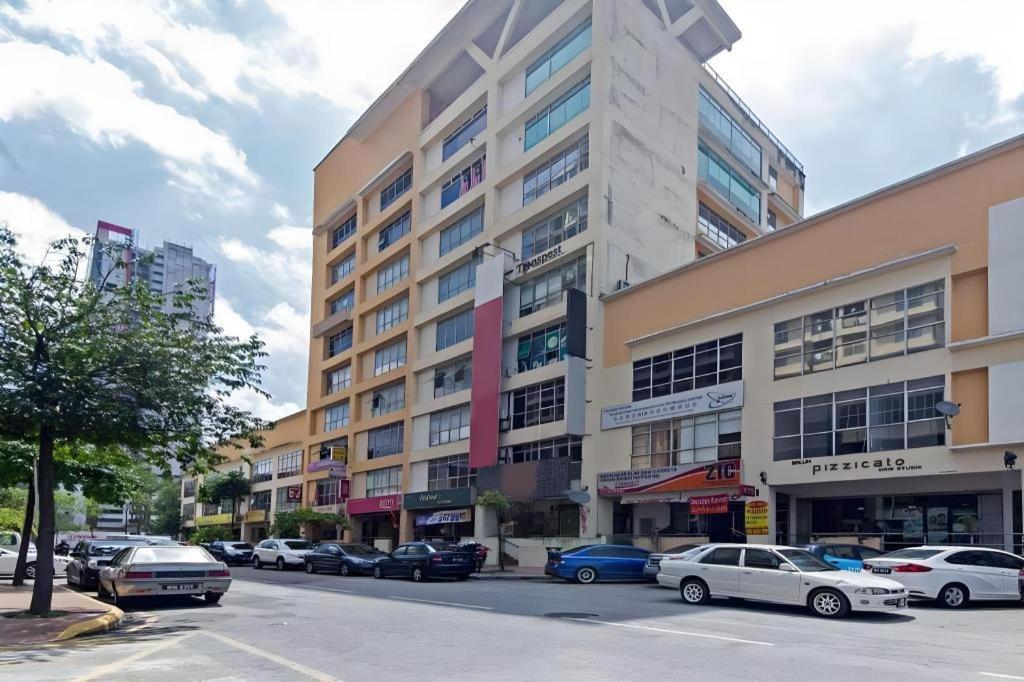 Oyo 90429 Hotel Narasindo 쿠알라룸푸르 외부 사진